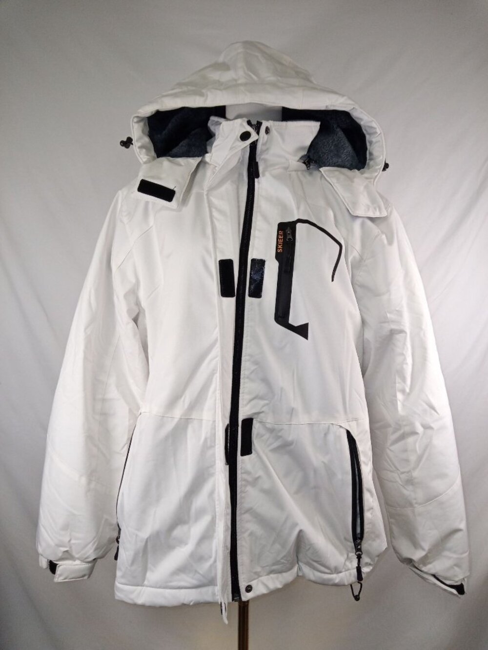 Skieer Women's White Waterproof Ski Jacket Sz. XL
